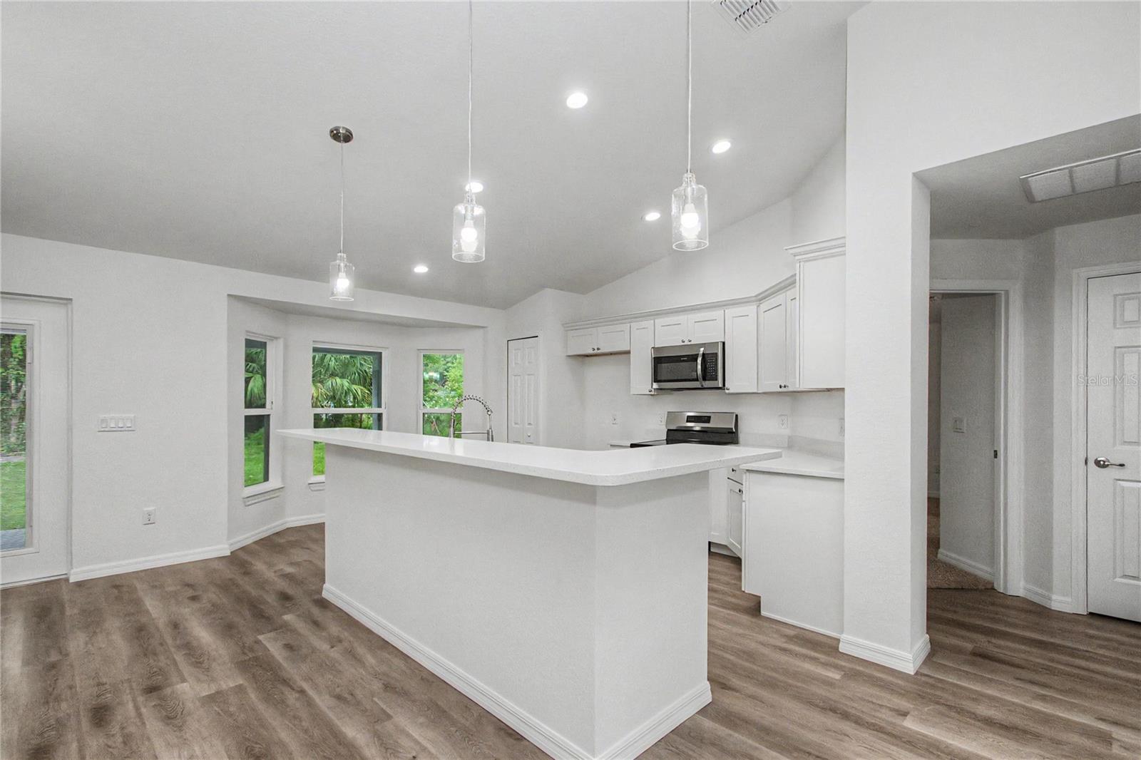 3032 SE 140TH PL, SUMMERFIELD, FL — photo 6
