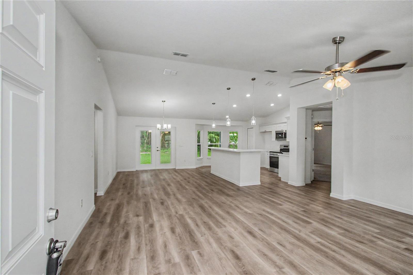 3032 SE 140TH PL, SUMMERFIELD, FL — photo 10