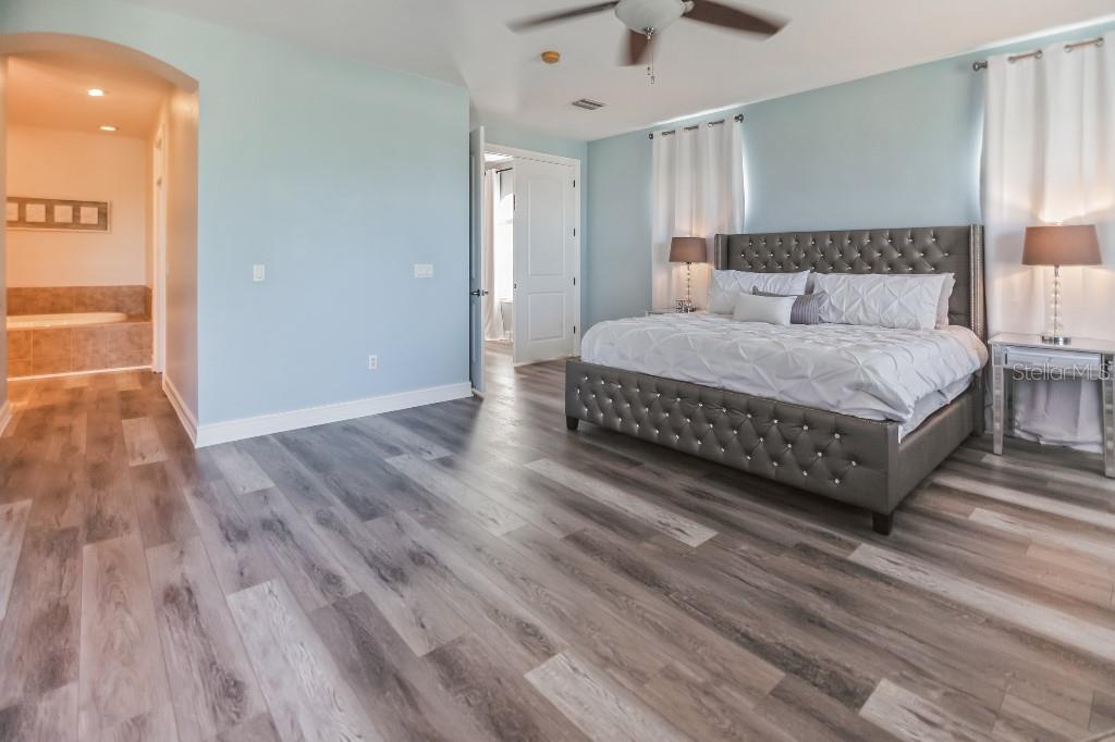 1340 RIBOLLA DR, PALM HARBOR, FL — photo 13