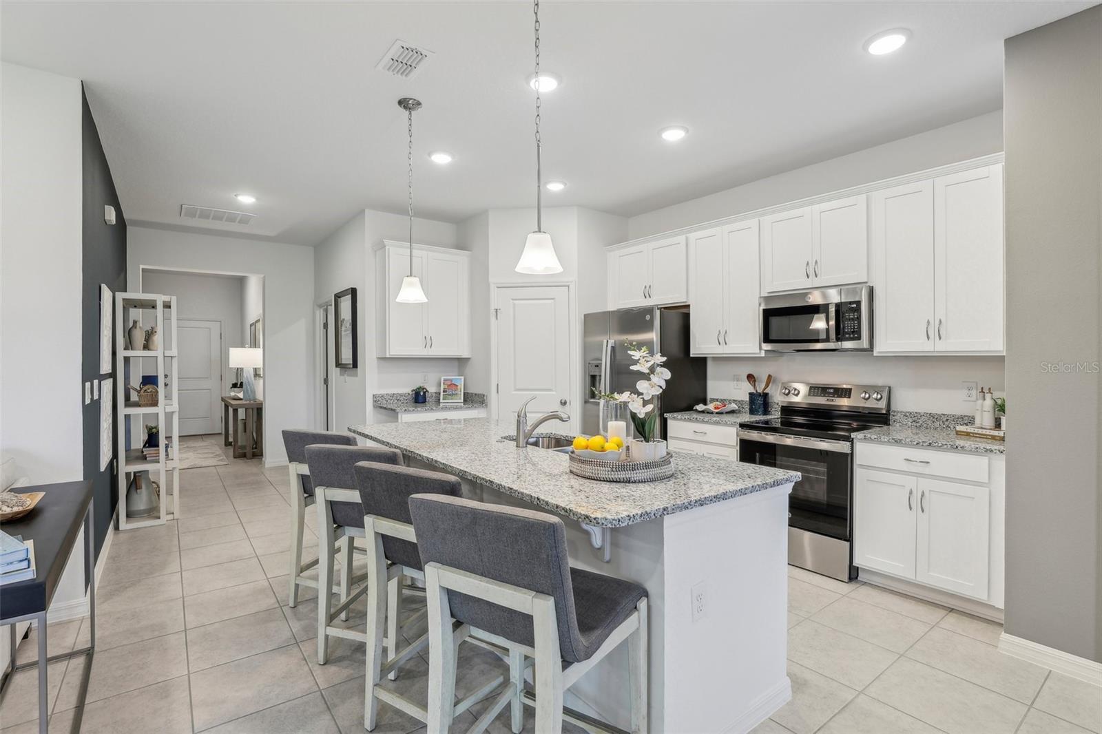 855 PEBBLE CREST LN, EAGLE LAKE, FL — photo 15