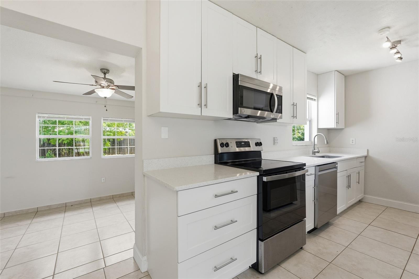 21882 HAINES, PORT CHARLOTTE, FL — photo 14