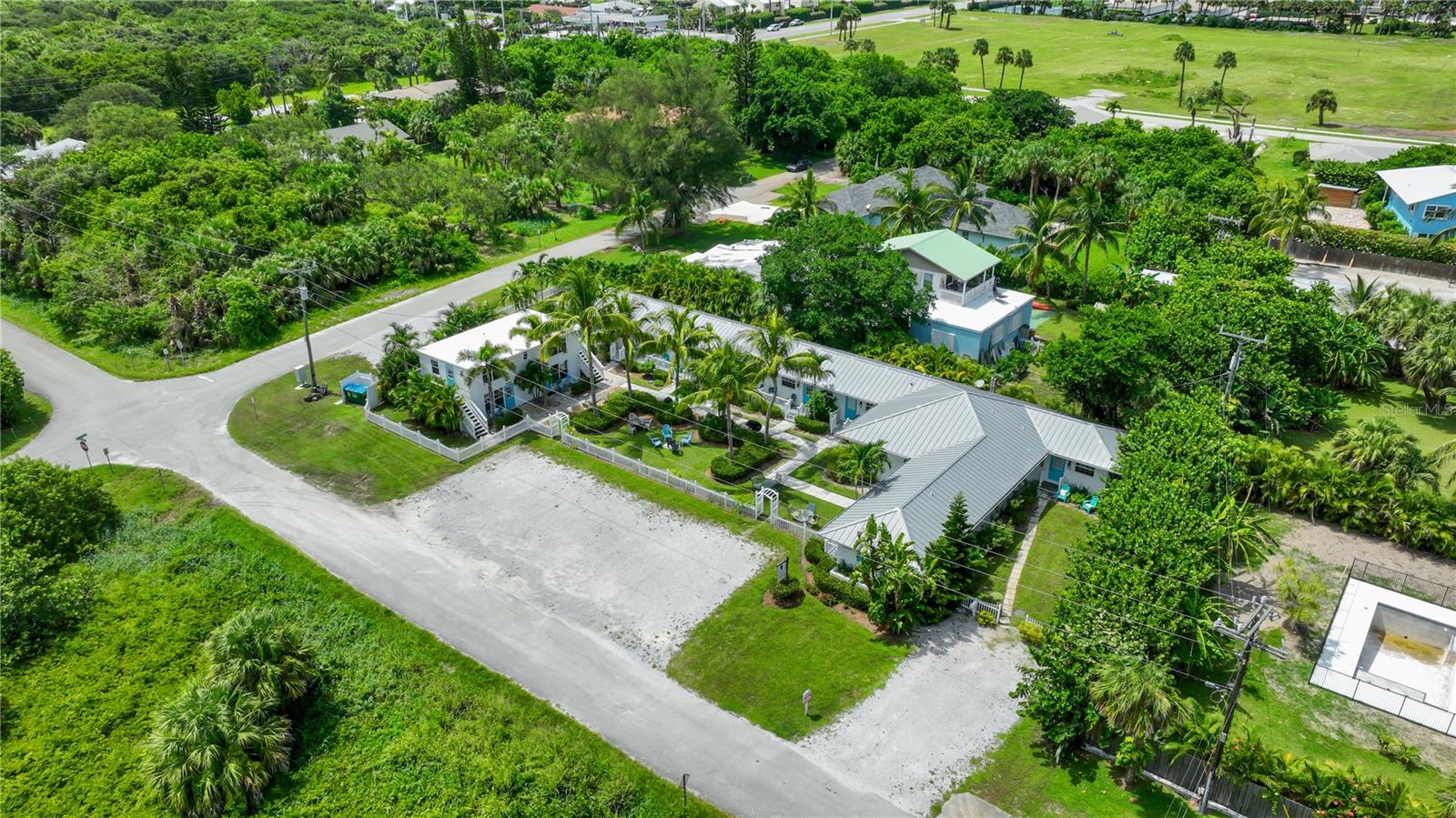 2502 TAMARIND DR, FORT PIERCE, FL