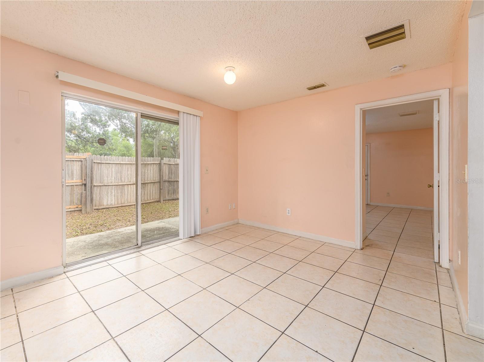 8702 FISH LAKE RD, TAMPA, FL — photo 8