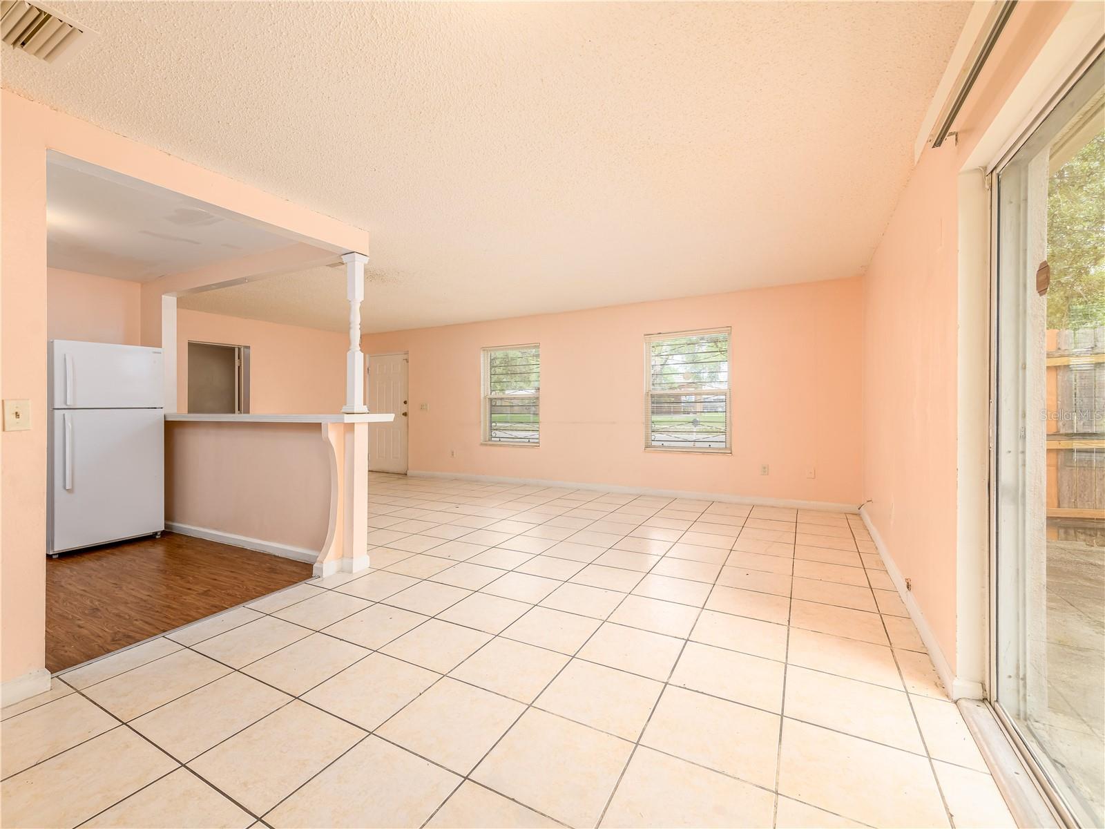 8702 FISH LAKE RD, TAMPA, FL — photo 13