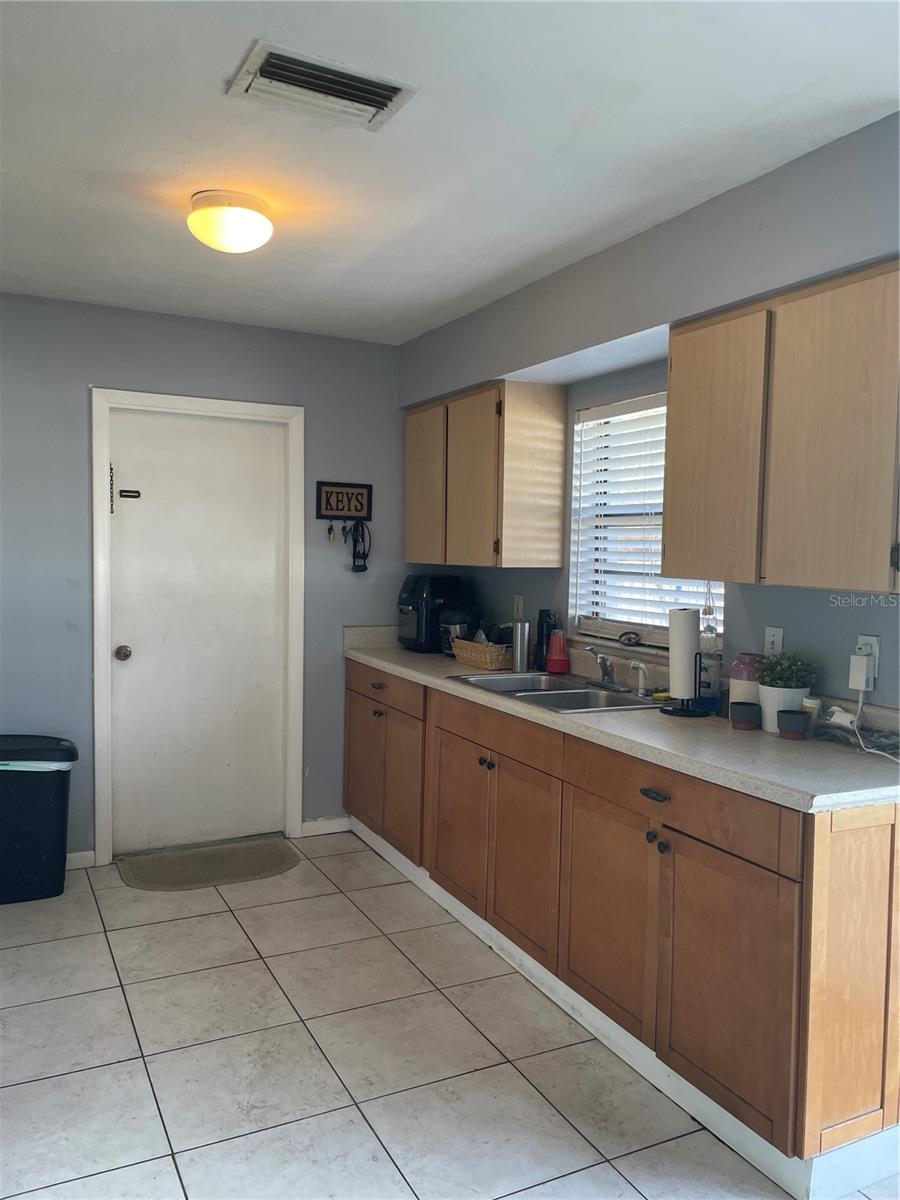 2239 LOTUS RD, FORT MYERS, FL — photo 5