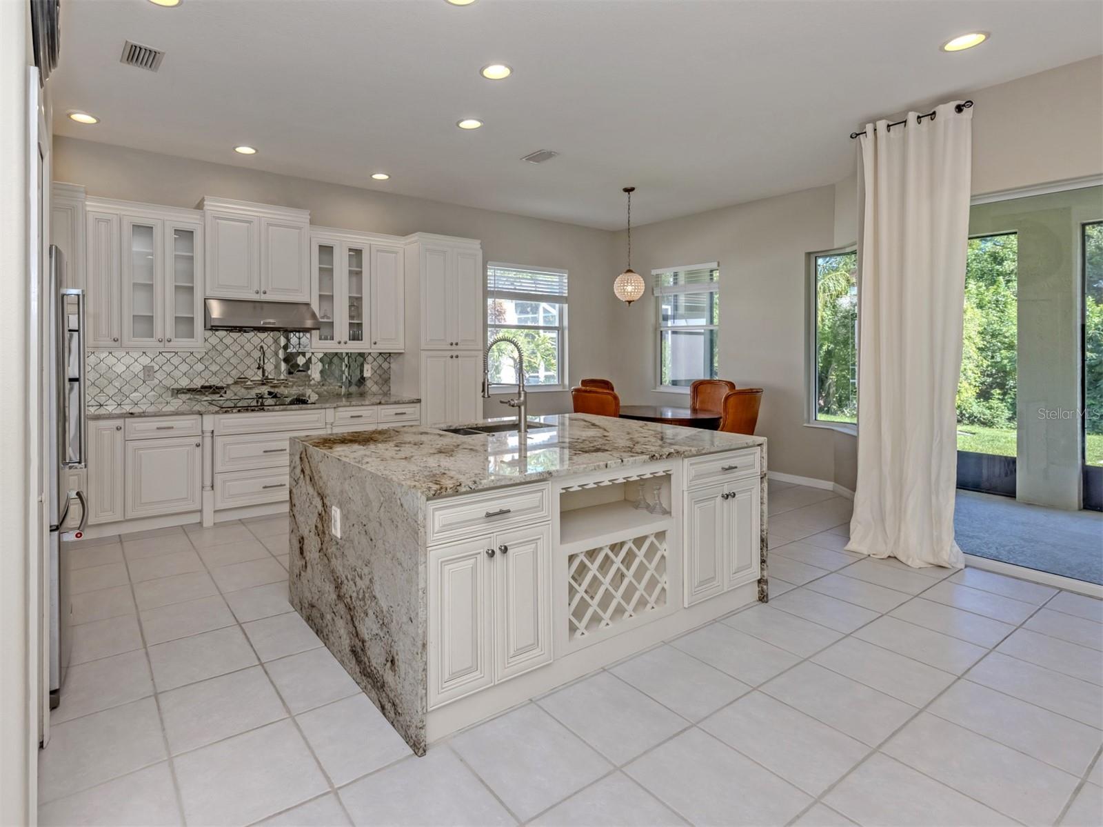 6511 WESTWARD PL, BRADENTON, FL — photo 7