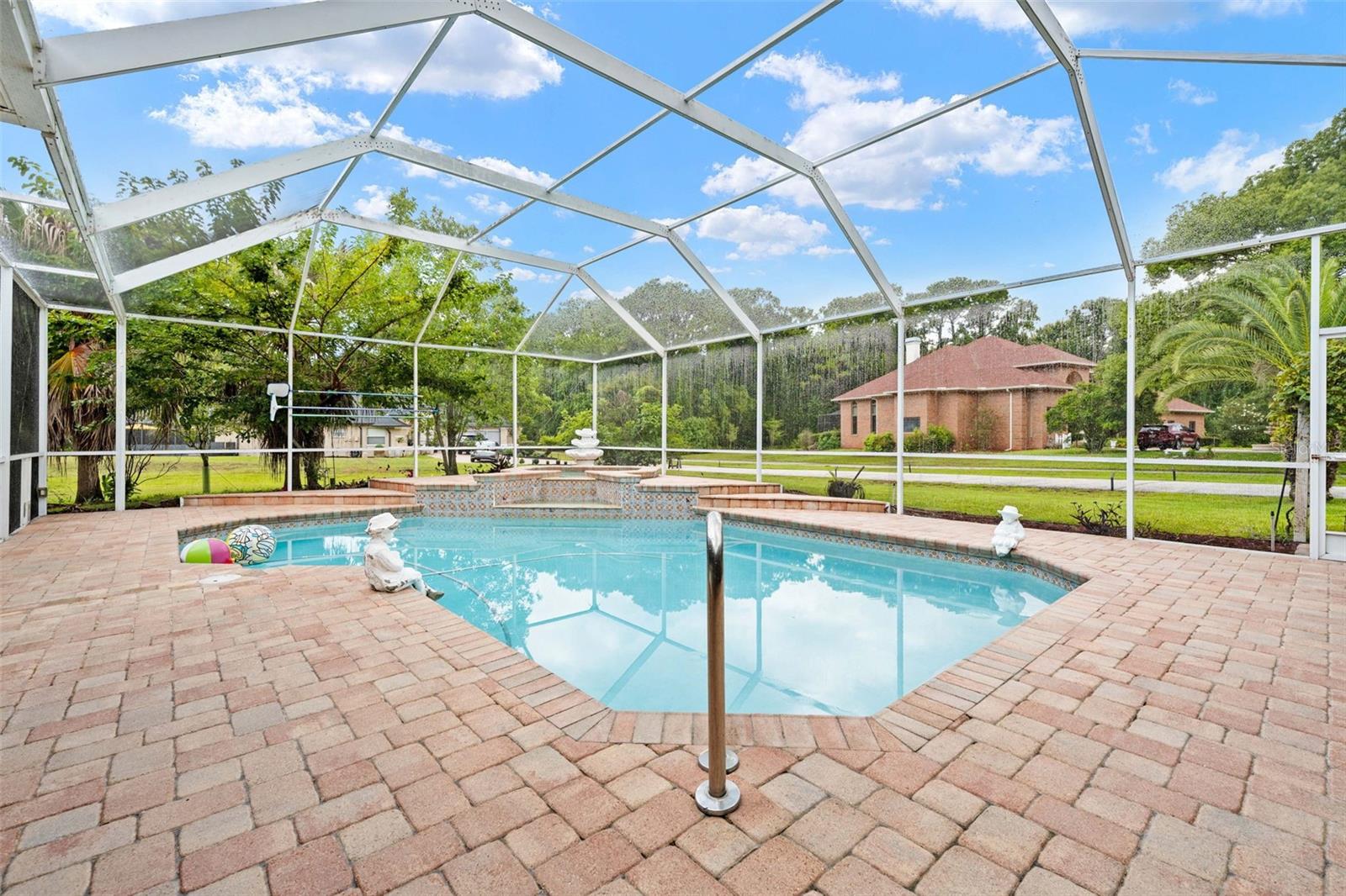 7393 ROYAL OAK DR, SPRING HILL, FL — photo 2