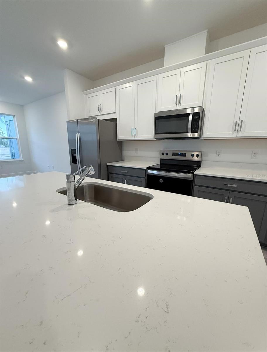 13193 CALMING BREEZE WAY, WINTER GARDEN, FL — photo 19