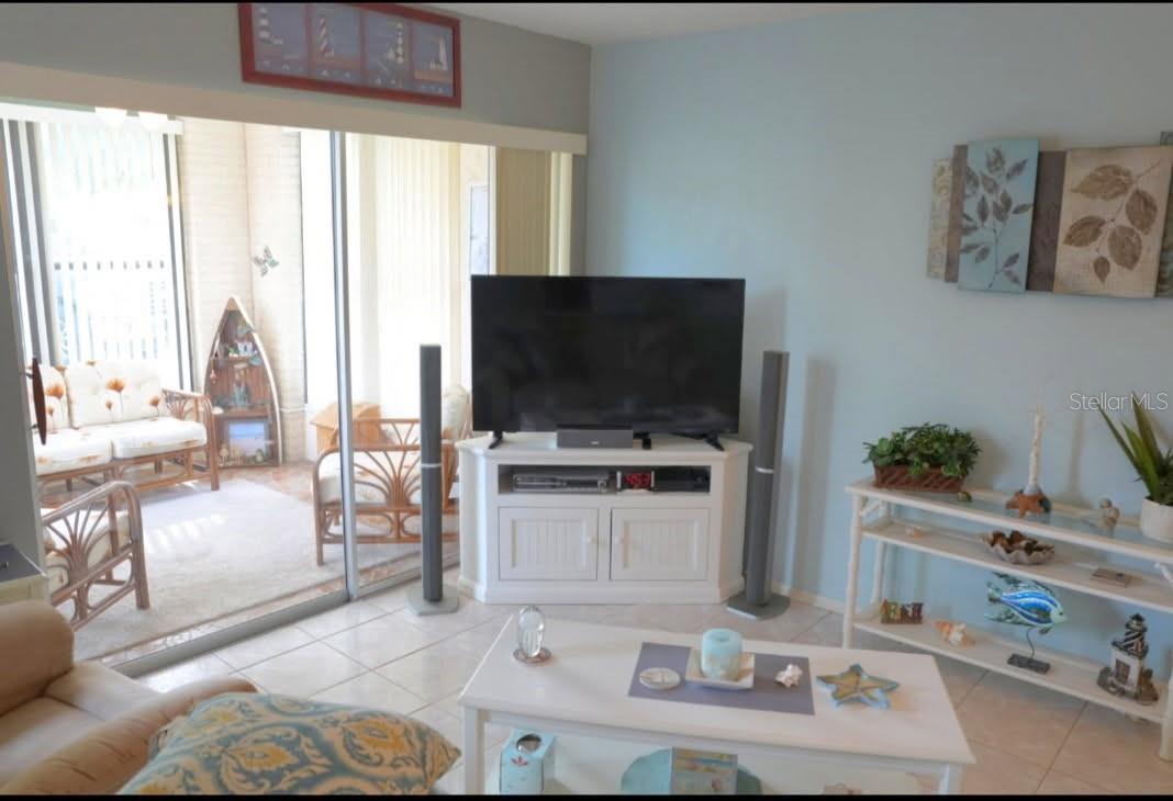 8141 BUGLE CT #2, PORT RICHEY, FL — photo 3