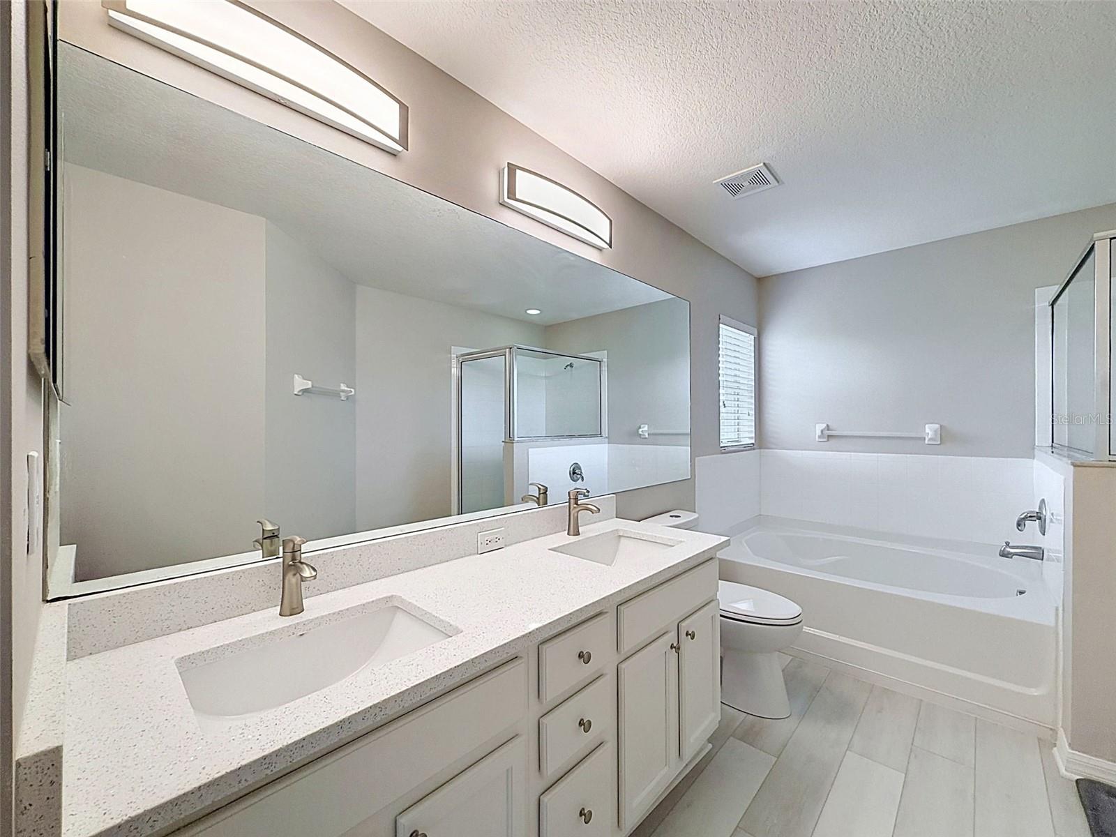 7848 MERCHANTVILLE CIR, ZEPHYRHILLS, FL — photo 13