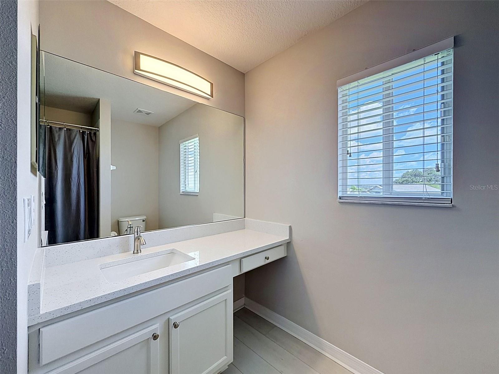 7848 MERCHANTVILLE CIR, ZEPHYRHILLS, FL — photo 17