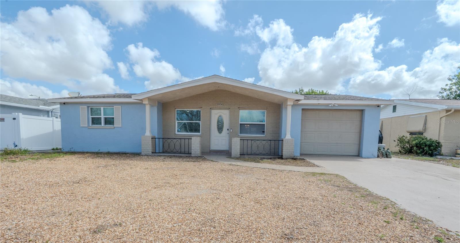 1050 DEAL LN, HOLIDAY, FL