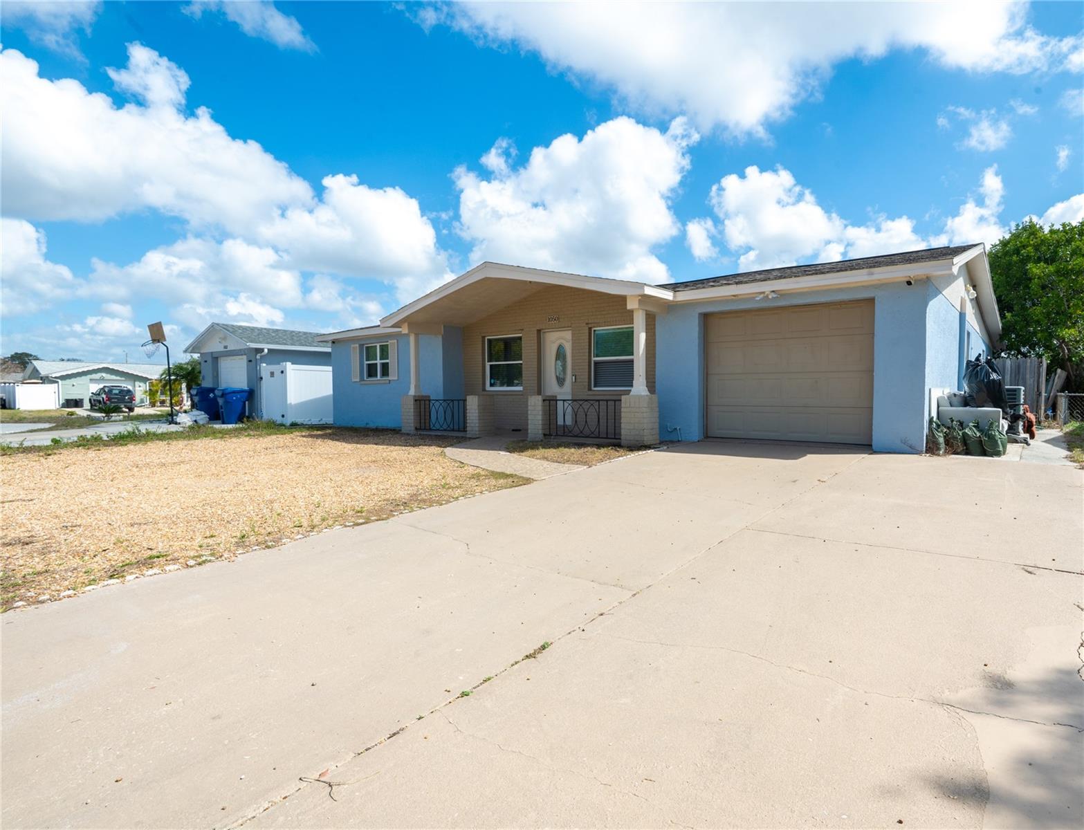 1050 DEAL LN, HOLIDAY, FL — photo 2