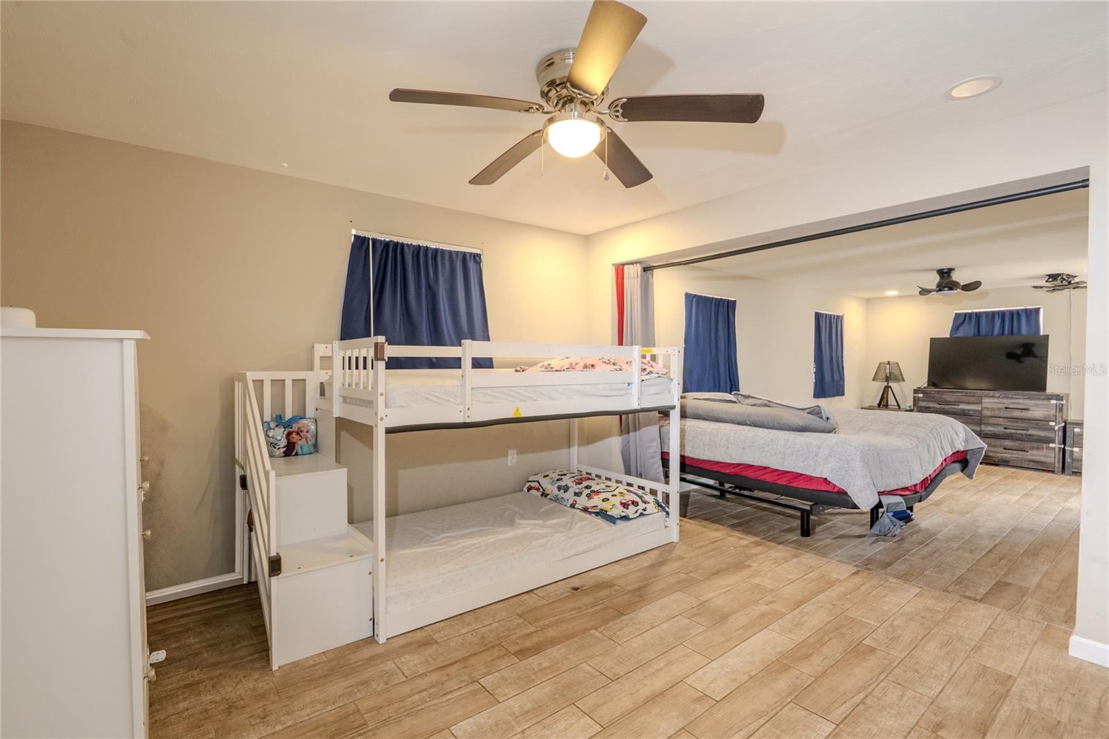 1050 DEAL LN, HOLIDAY, FL — photo 4