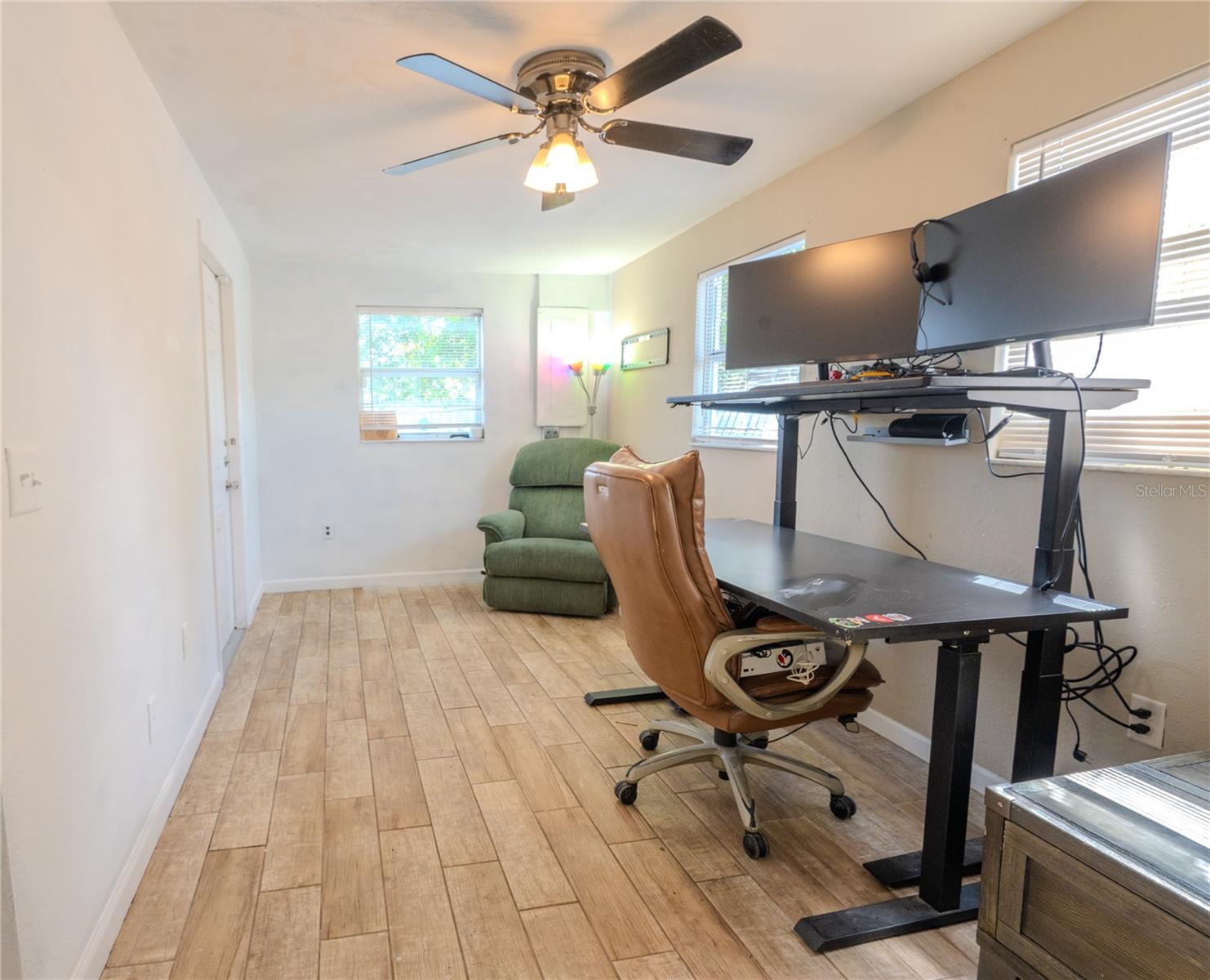 1050 DEAL LN, HOLIDAY, FL — photo 16
