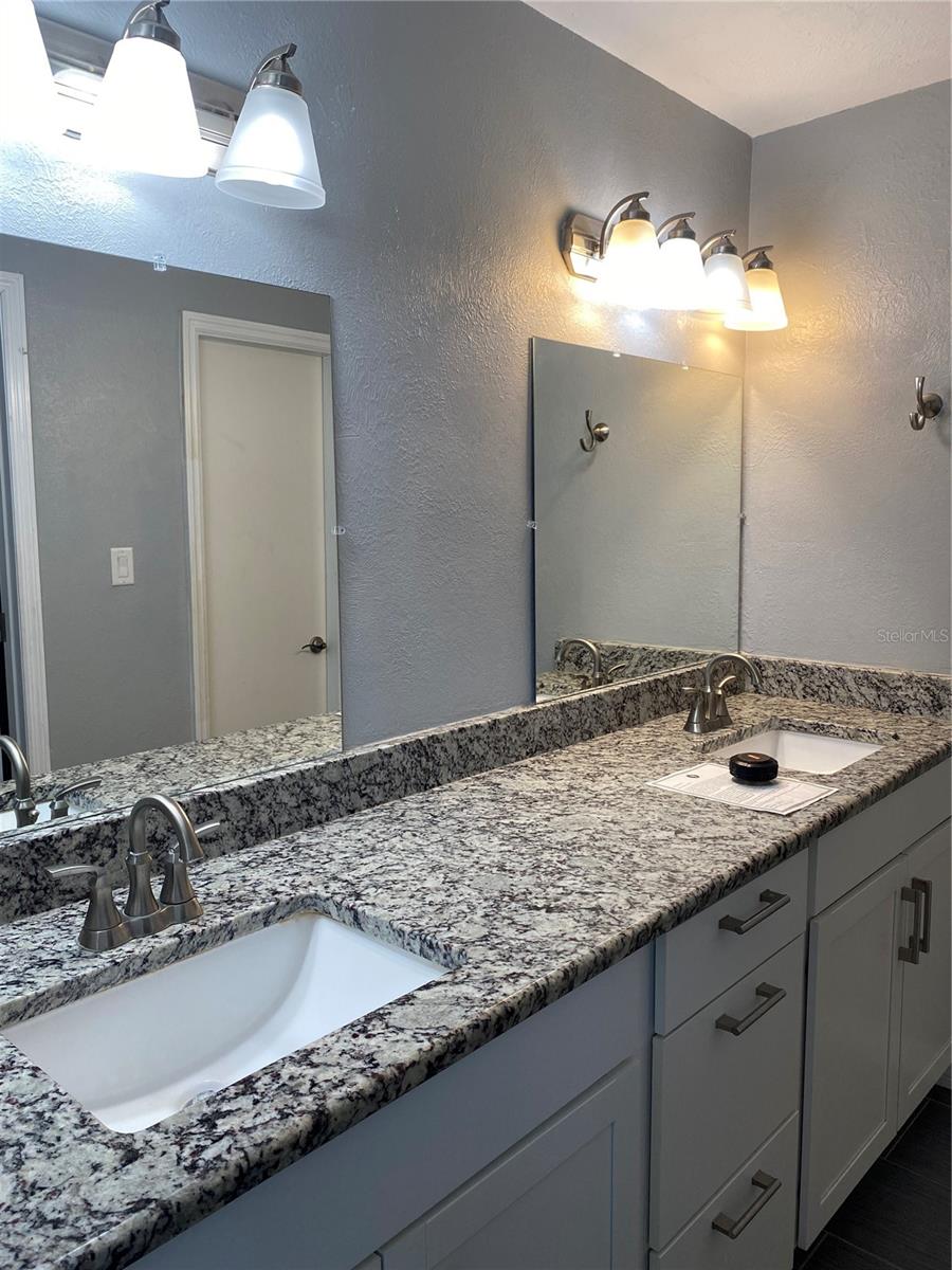4394 SANDNER DR, SARASOTA, FL — photo 17