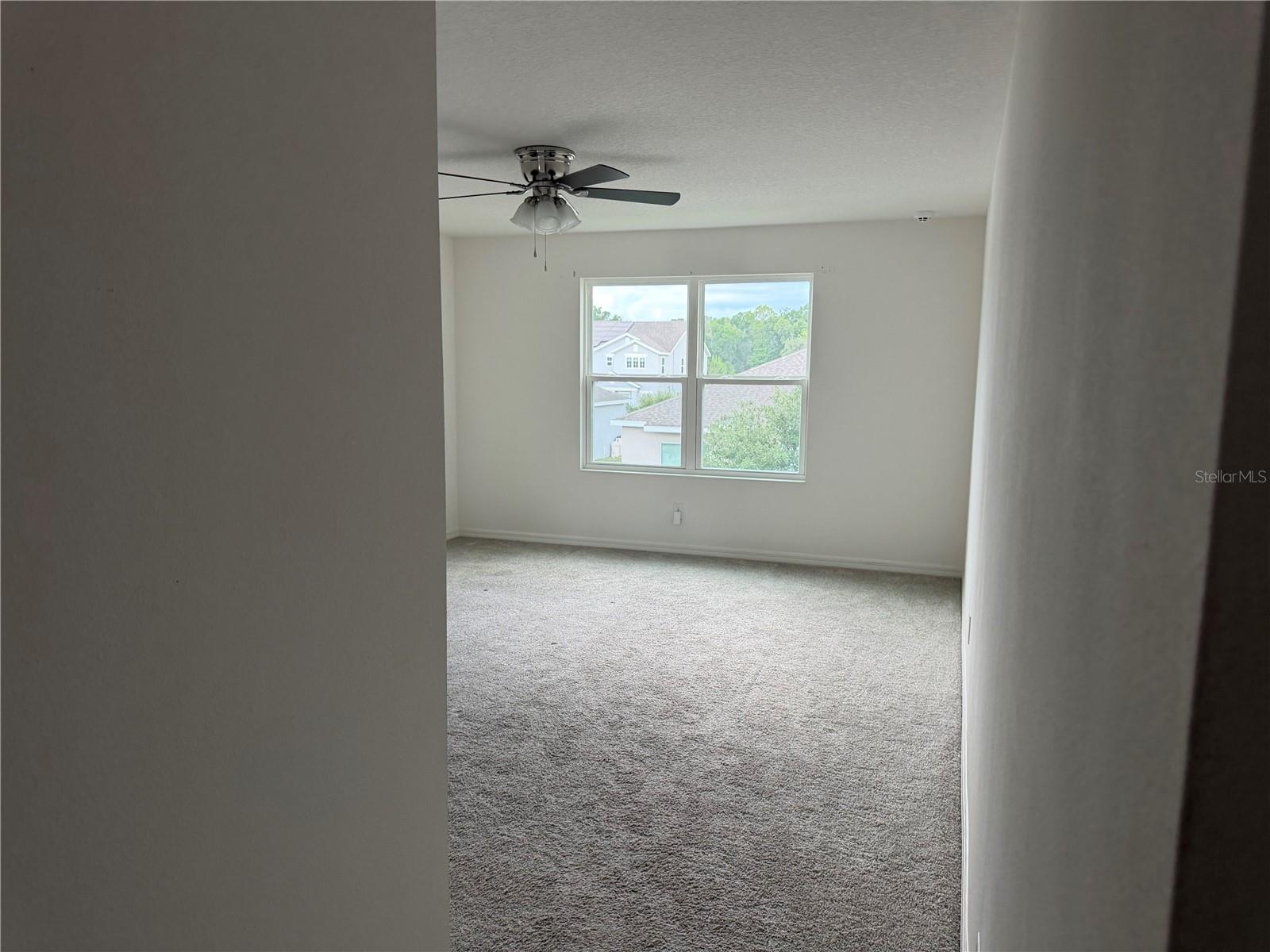 911 AVENAL LN, DAVENPORT, FL — photo 9