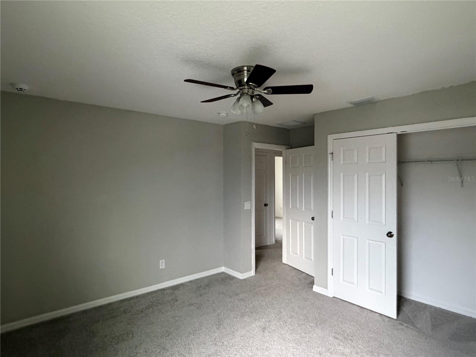 911 AVENAL LN, DAVENPORT, FL — photo 17