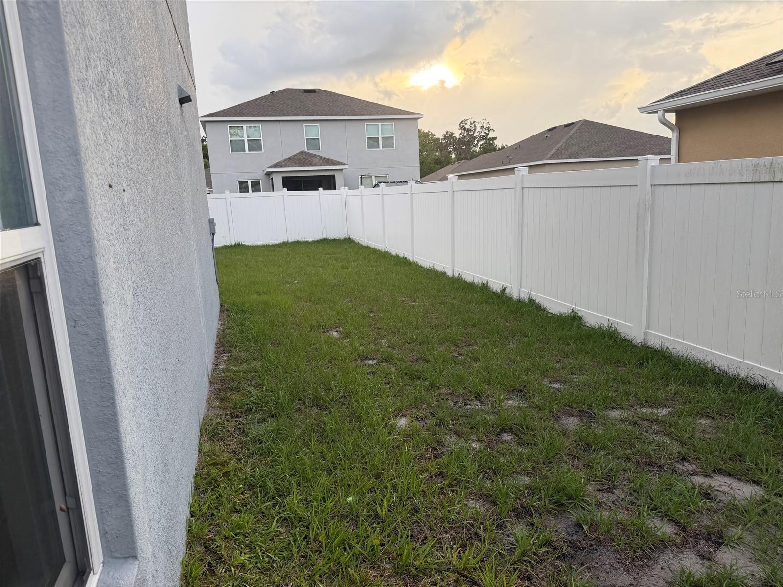 911 AVENAL LN, DAVENPORT, FL — photo 26