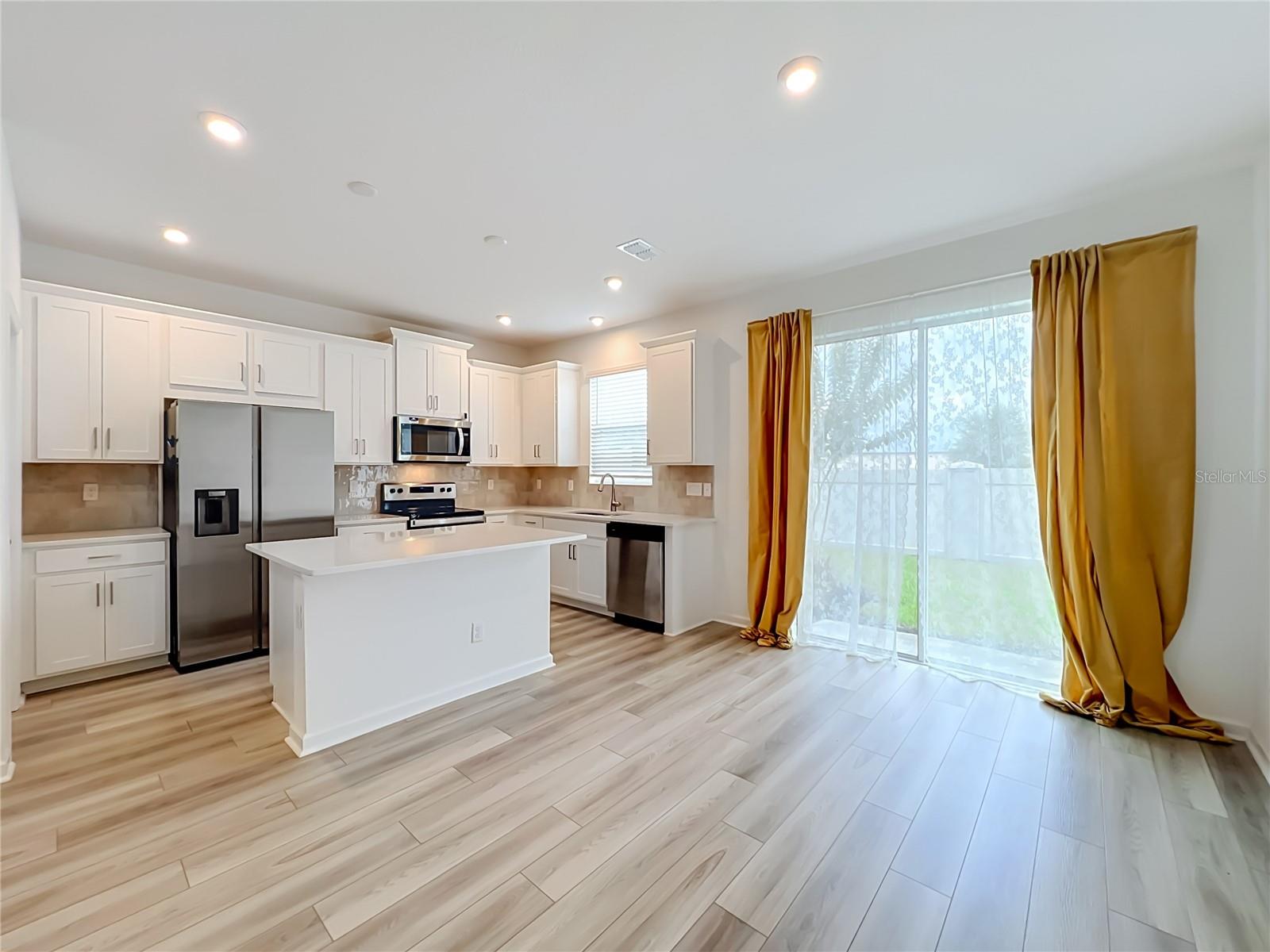 746 SPRING PALMS LOOP, ORLANDO, FL — photo 11