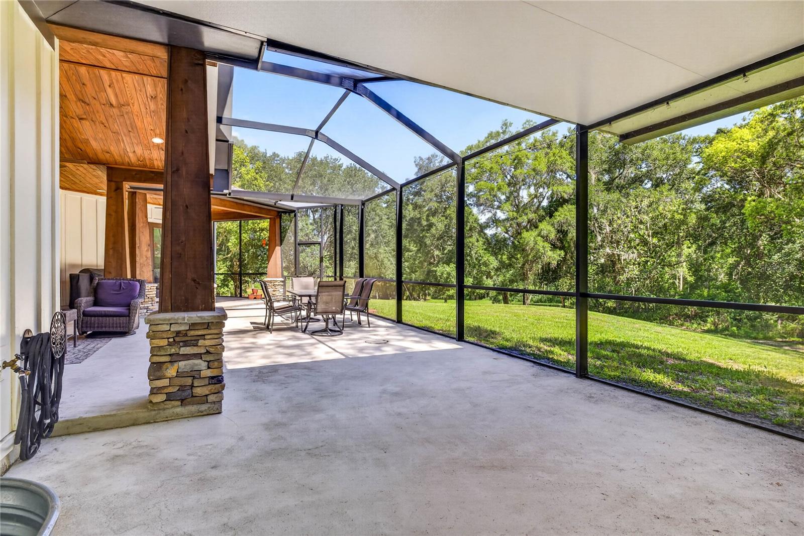 17265 MEADOW BLUFF VW, DADE CITY, FL — photo 19