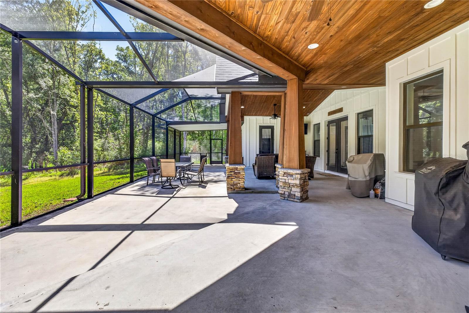 17265 MEADOW BLUFF VW, DADE CITY, FL — photo 21