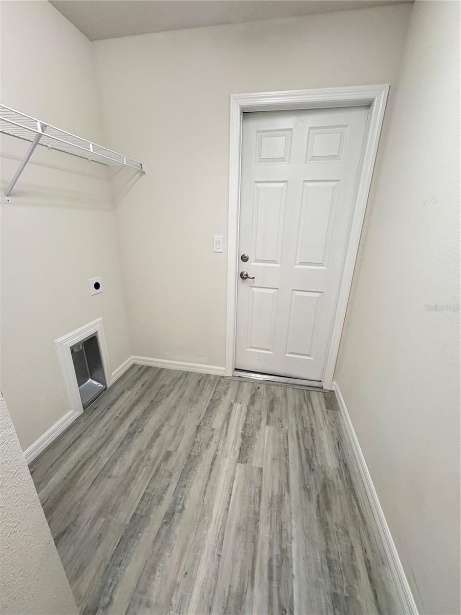 2377 W MENORES DR, CITRUS SPRINGS, FL — photo 14