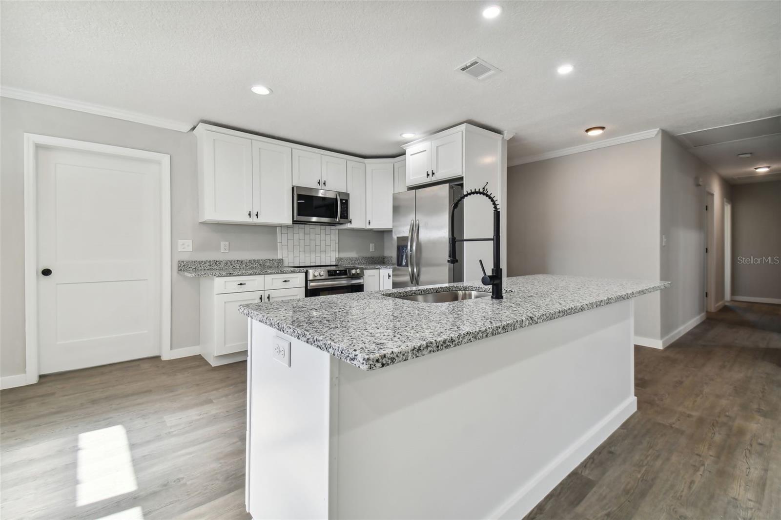 535 W PALMEDEN DR, LAKELAND, FL — photo 10