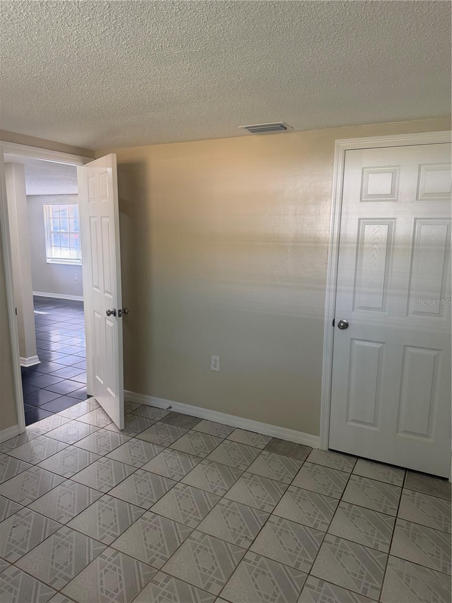 9030 GRAY FOX LN, PORT RICHEY, FL — photo 15