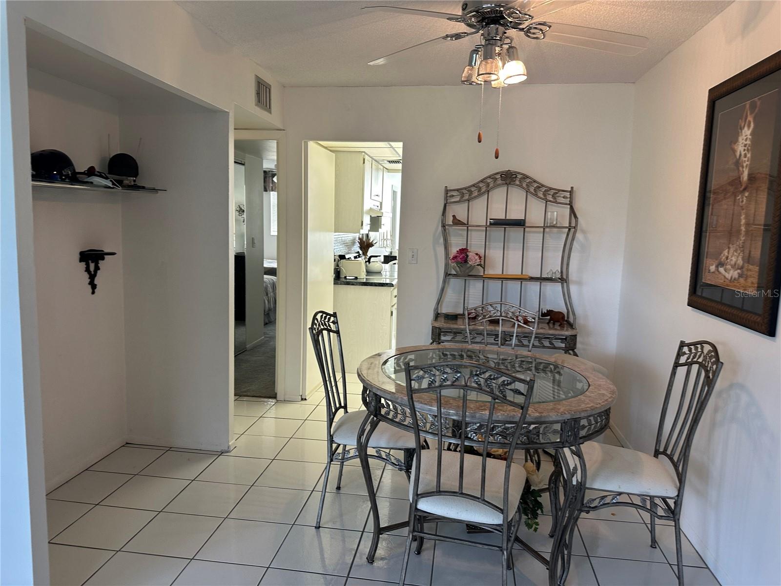 4720 LOCUST ST NE #314, ST PETERSBURG, FL — photo 3