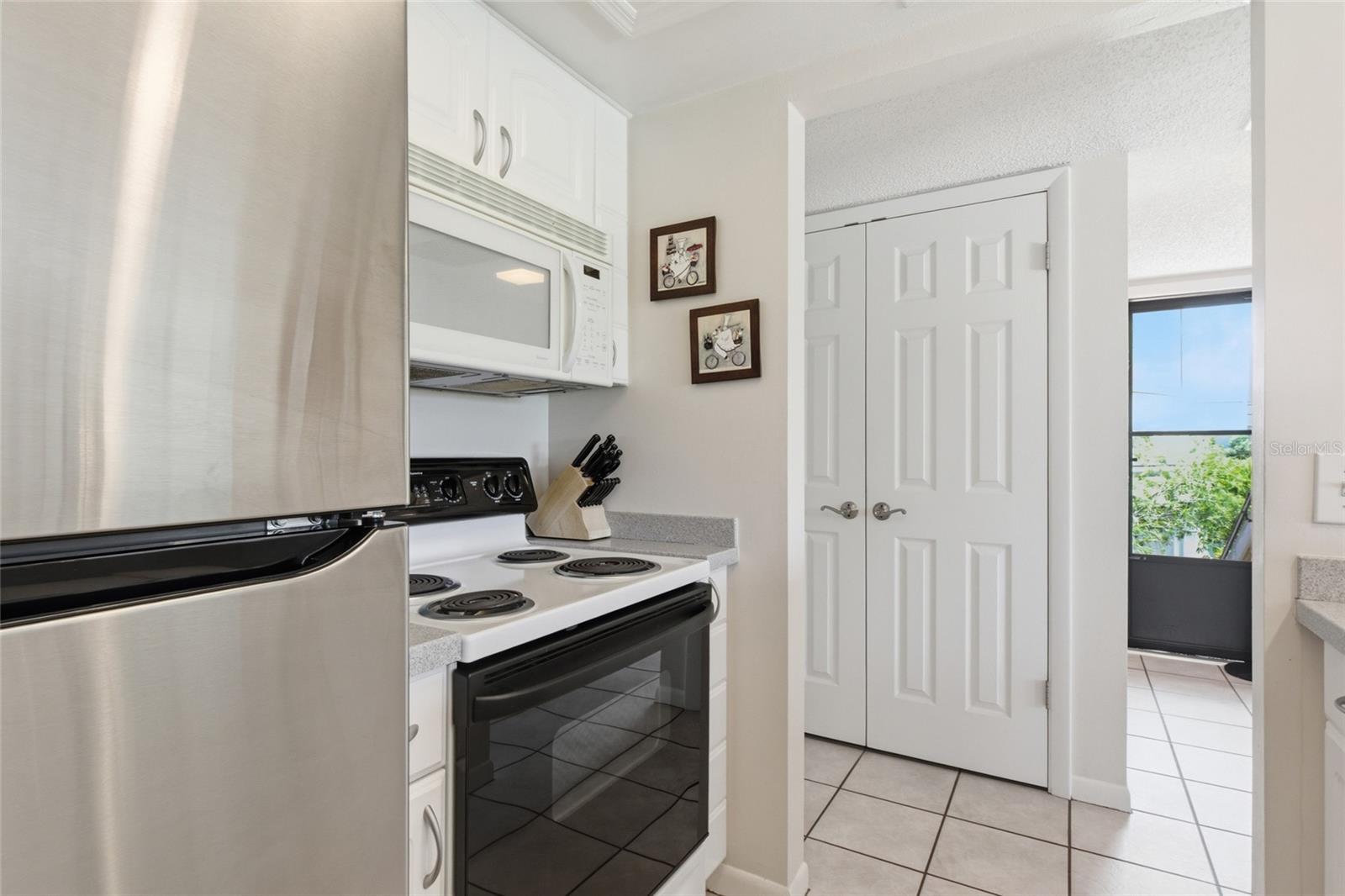 1500 COVE II PLACE #531, SARASOTA, FL — photo 12
