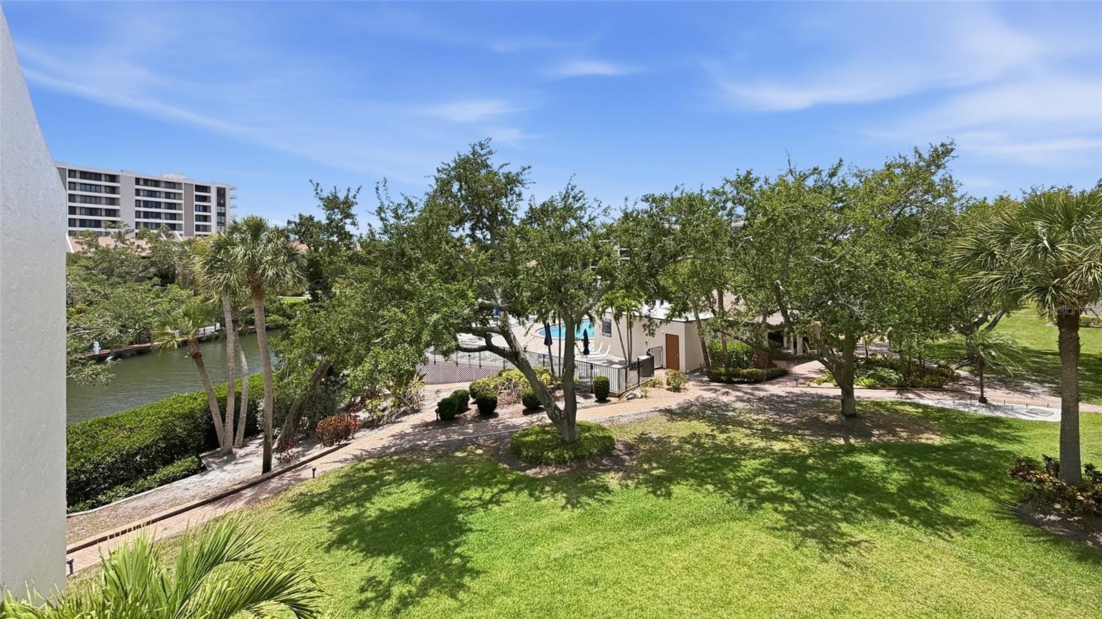1500 COVE II PLACE #531, SARASOTA, FL — photo 32