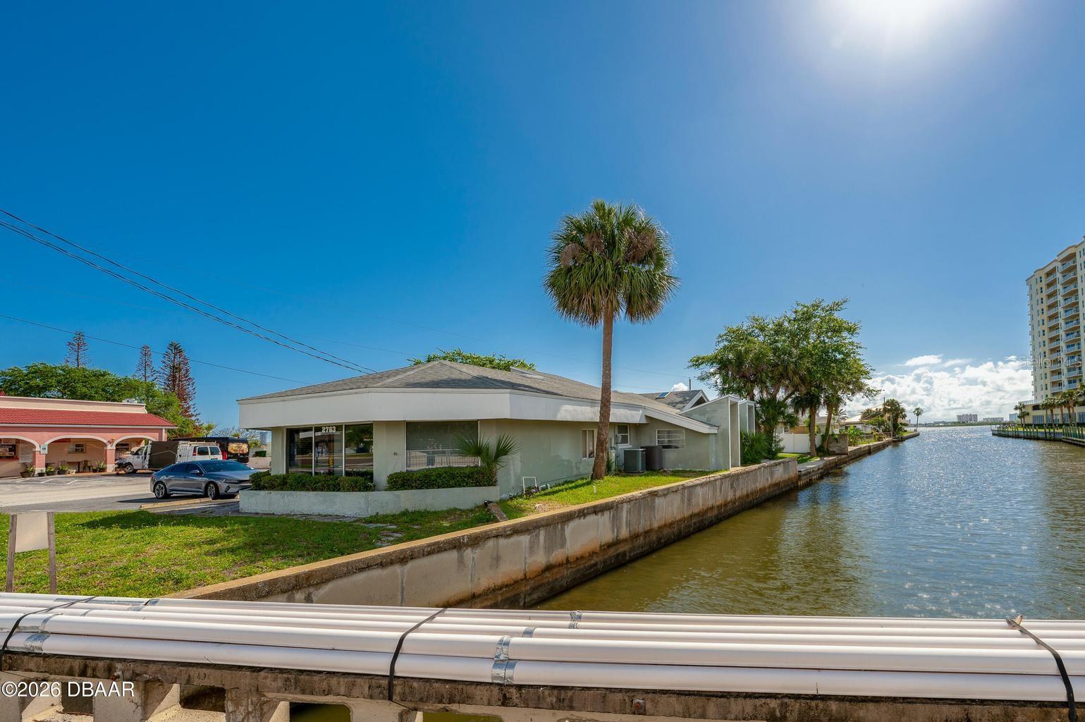 2763 S RIDGEWOOD AVE, SOUTH DAYTONA, FL