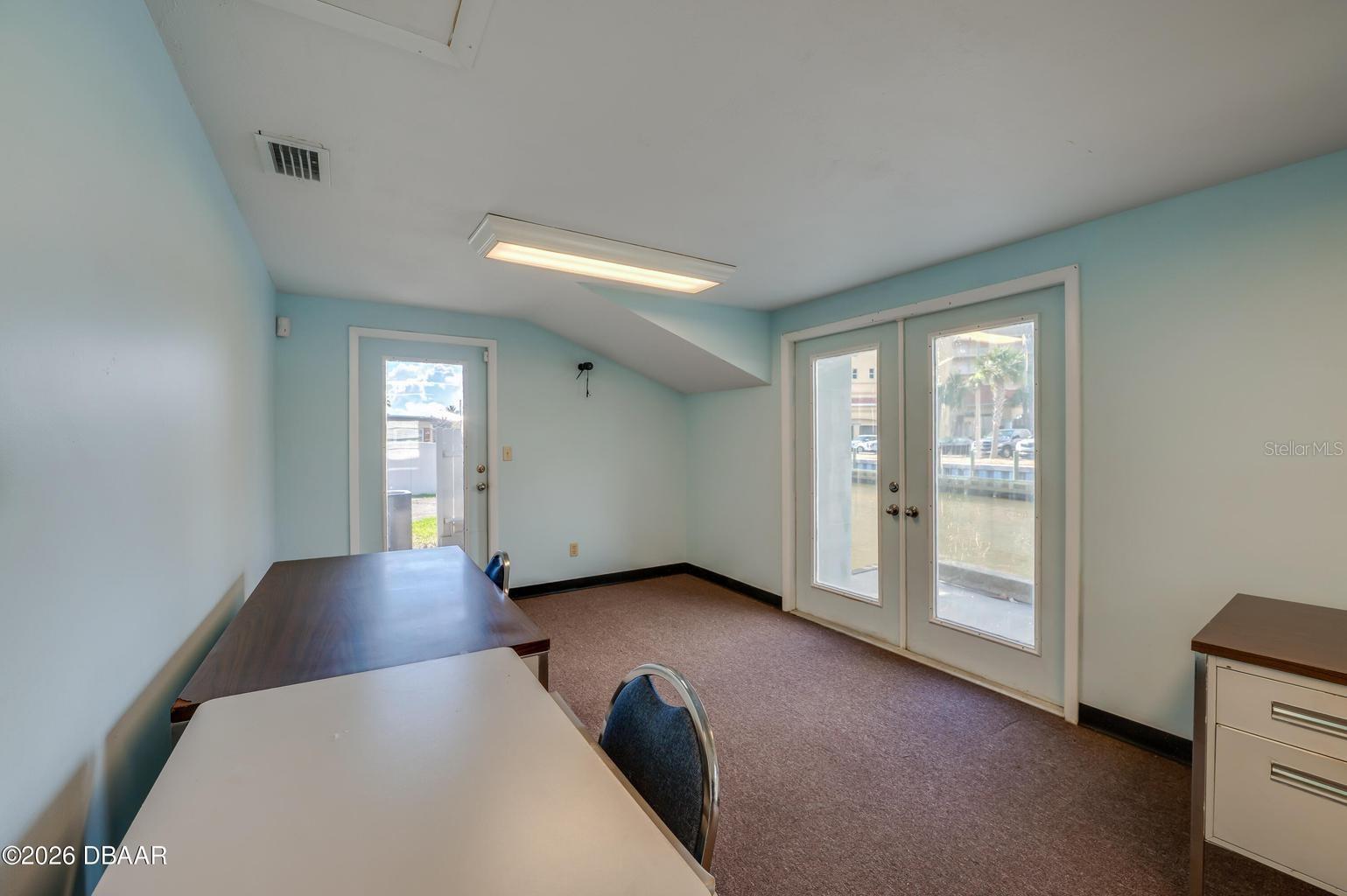 2763 S RIDGEWOOD AVE, SOUTH DAYTONA, FL — photo 15
