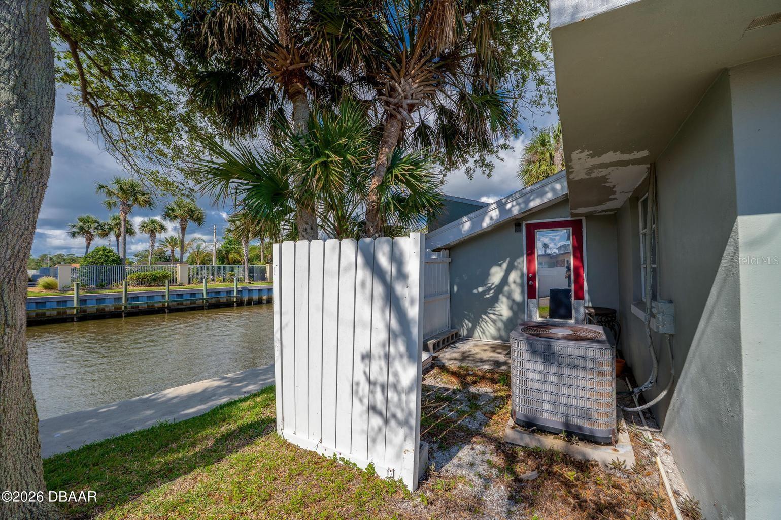 2763 S RIDGEWOOD AVE, SOUTH DAYTONA, FL — photo 29