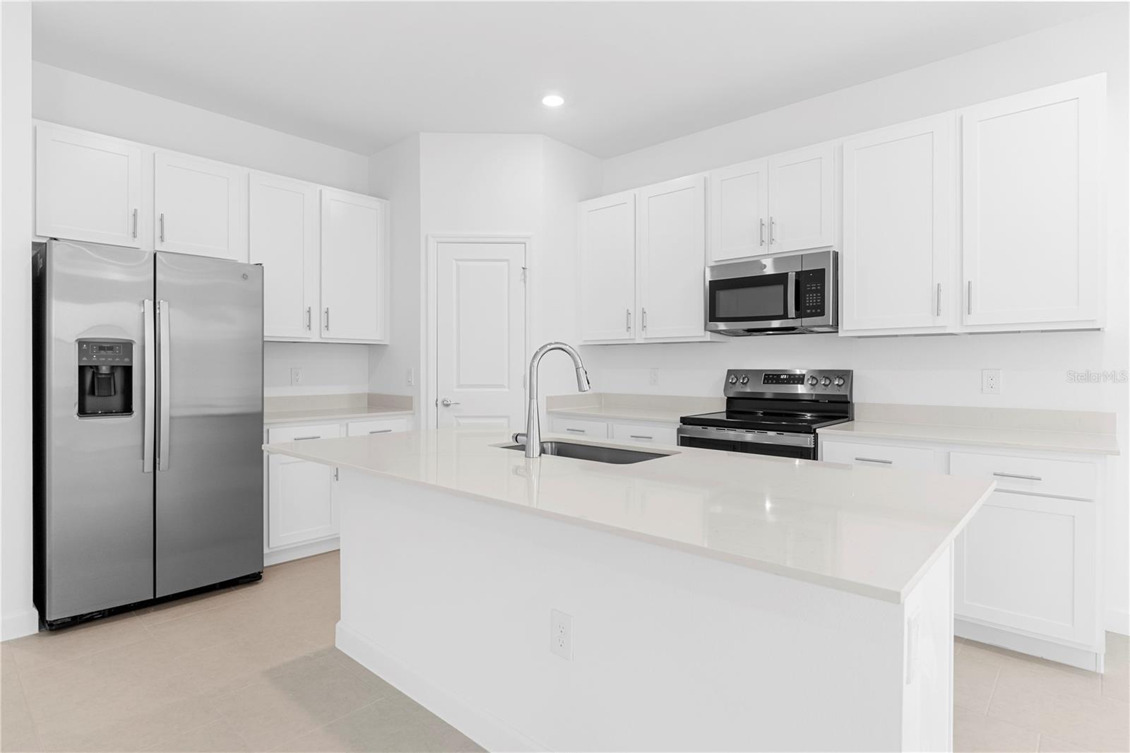 45012 PIPEVINE CIRCLE, PUNTA GORDA, FL — photo 6