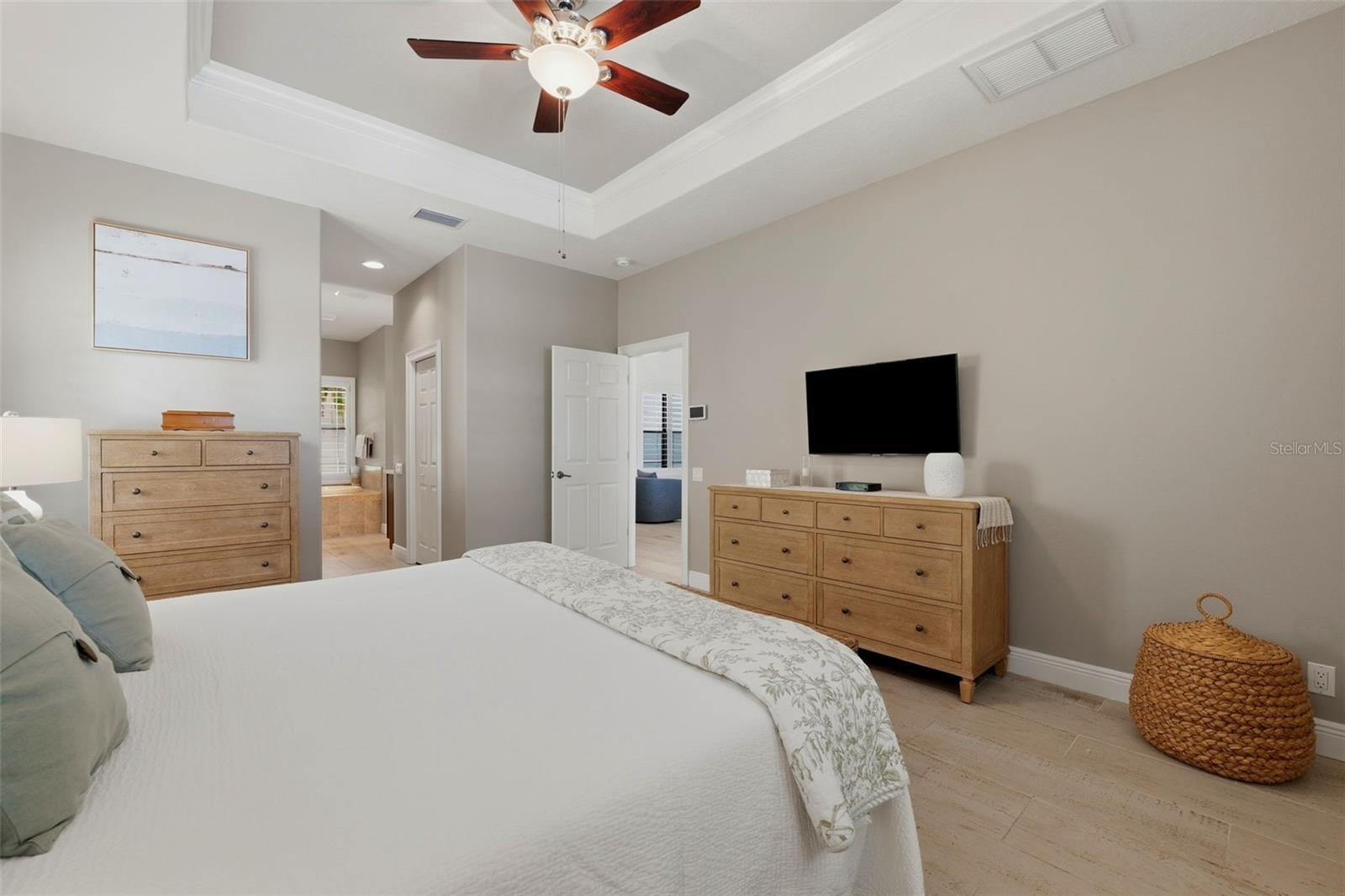 2691 LAKEBREEZE LN S, CLEARWATER, FL — photo 37
