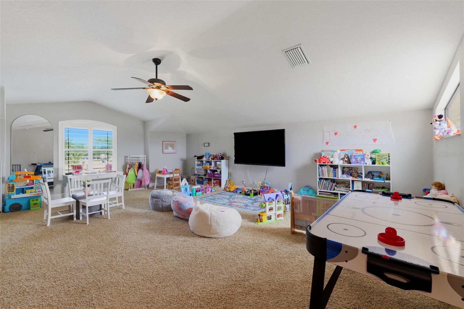 2691 LAKEBREEZE LN S, CLEARWATER, FL — photo 41