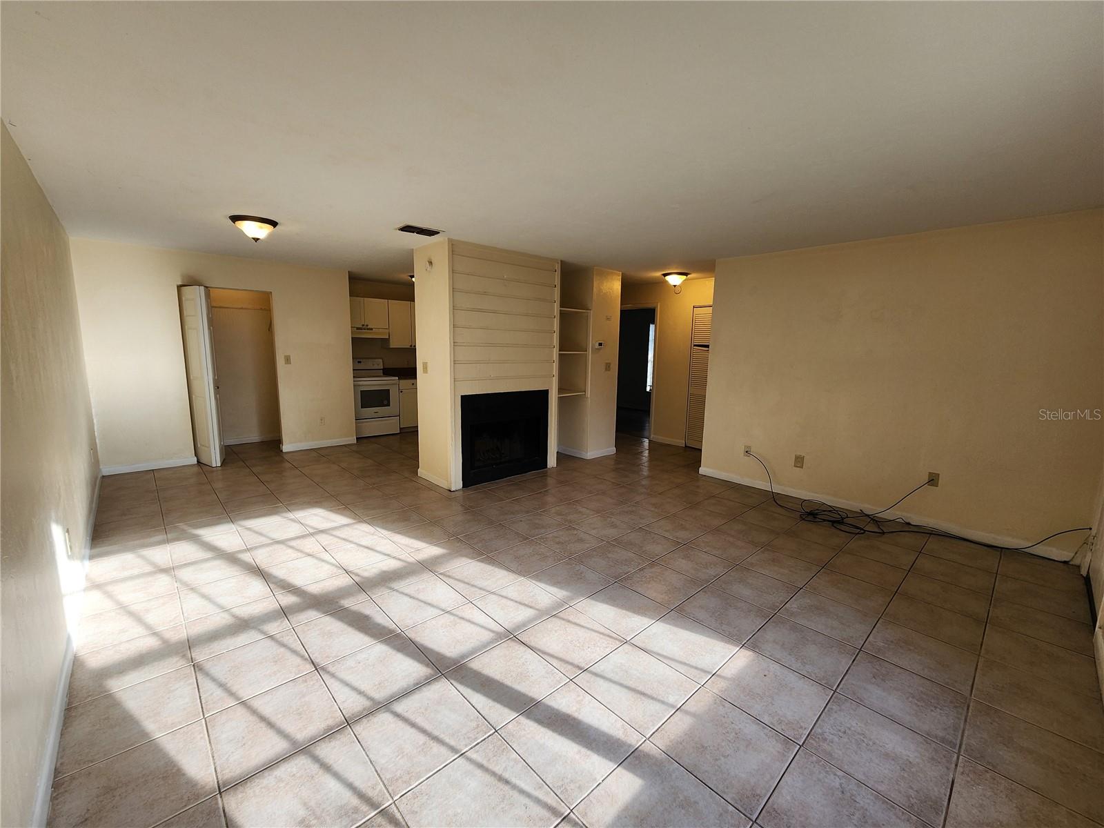 2529 NW 62 PL, GAINESVILLE, FL — photo 3