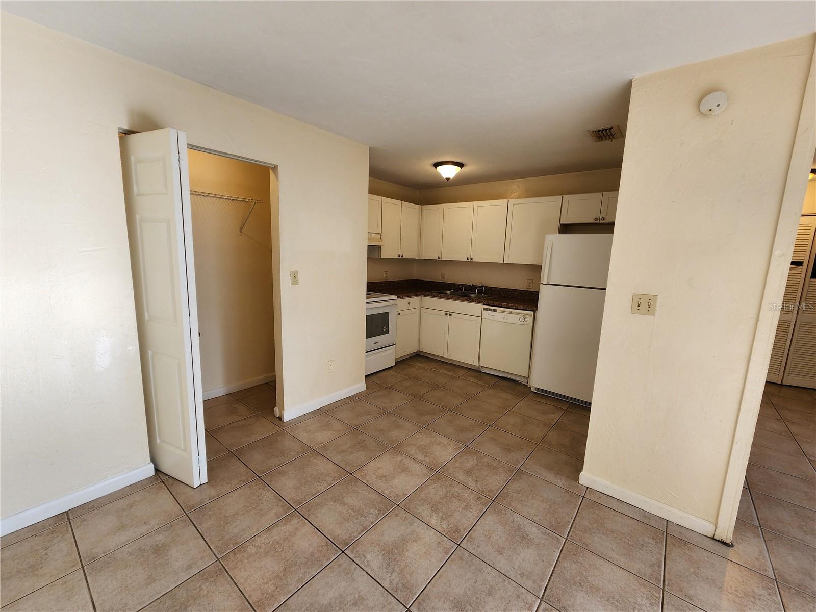 2529 NW 62 PL, GAINESVILLE, FL — photo 6