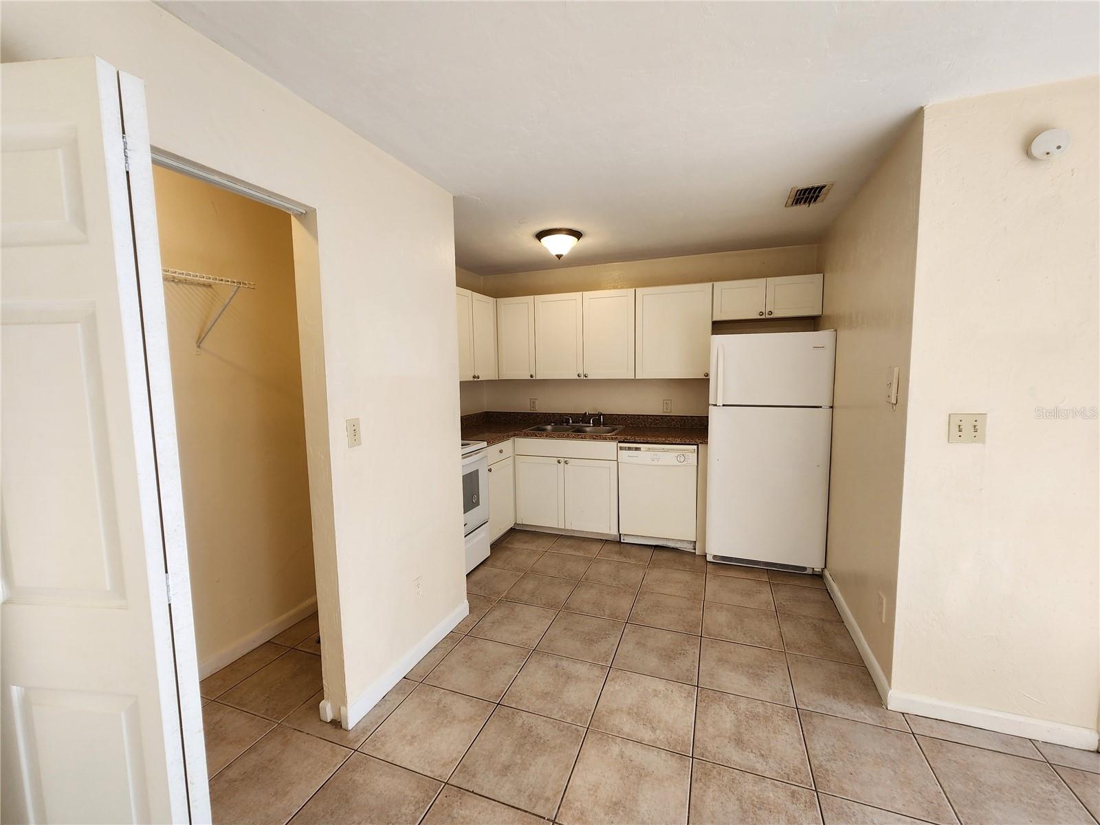 2529 NW 62 PL, GAINESVILLE, FL — photo 7