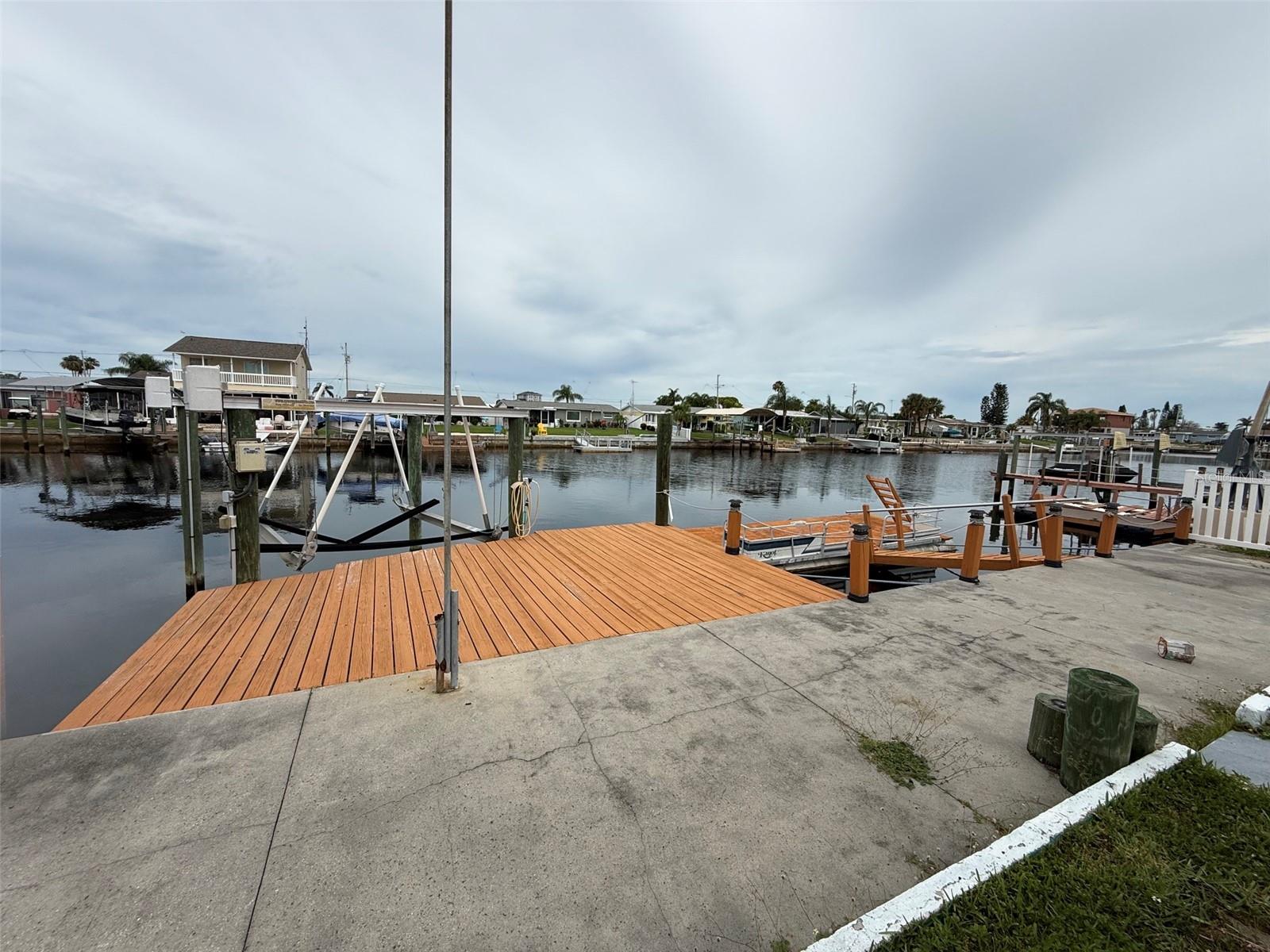 12739 3RD ISLE, HUDSON, FL — photo 4