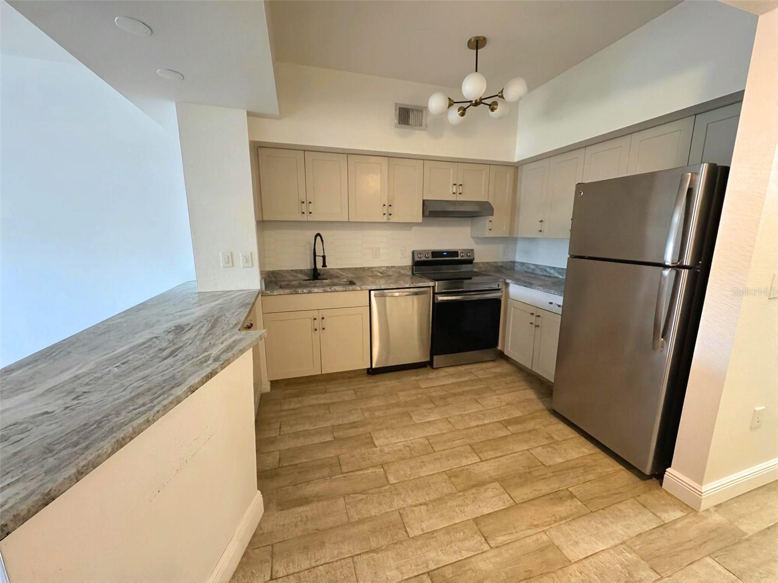 2331 W HORATIO ST #632, TAMPA, FL — photo 7