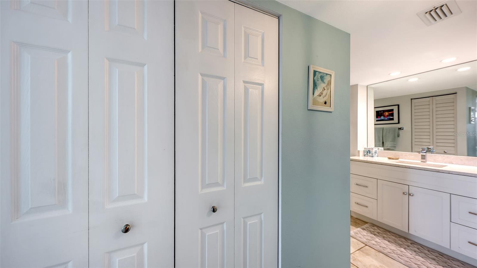 5855 MIDNIGHT PASS RD #510, SARASOTA, FL — photo 9