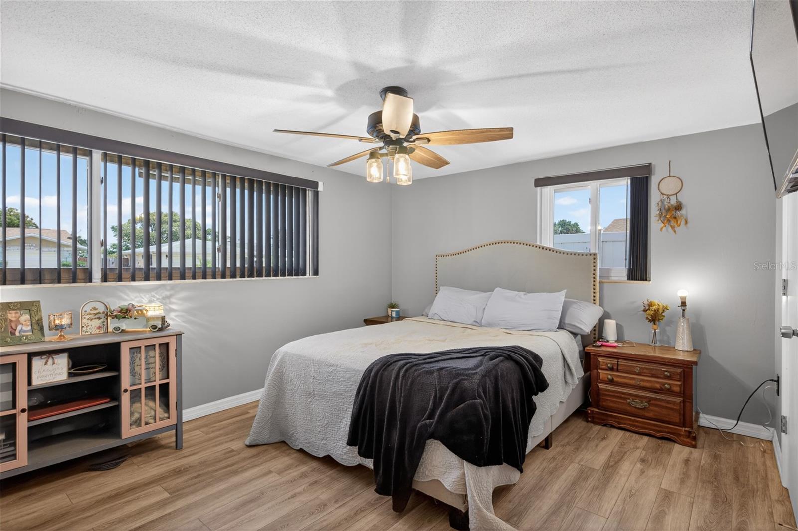 10237 OAK HILL DR, PORT RICHEY, FL — photo 17