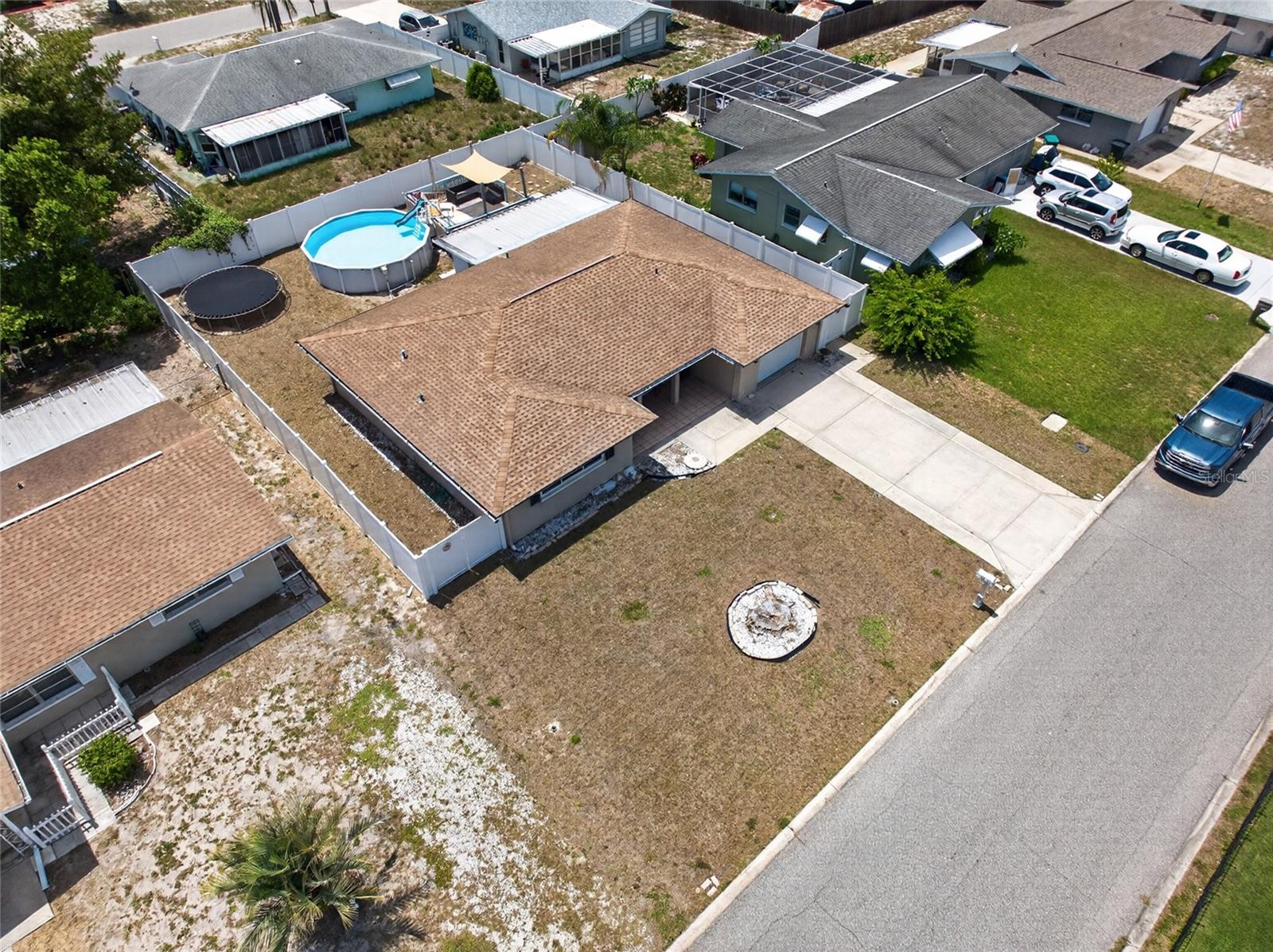 10237 OAK HILL DR, PORT RICHEY, FL — photo 34