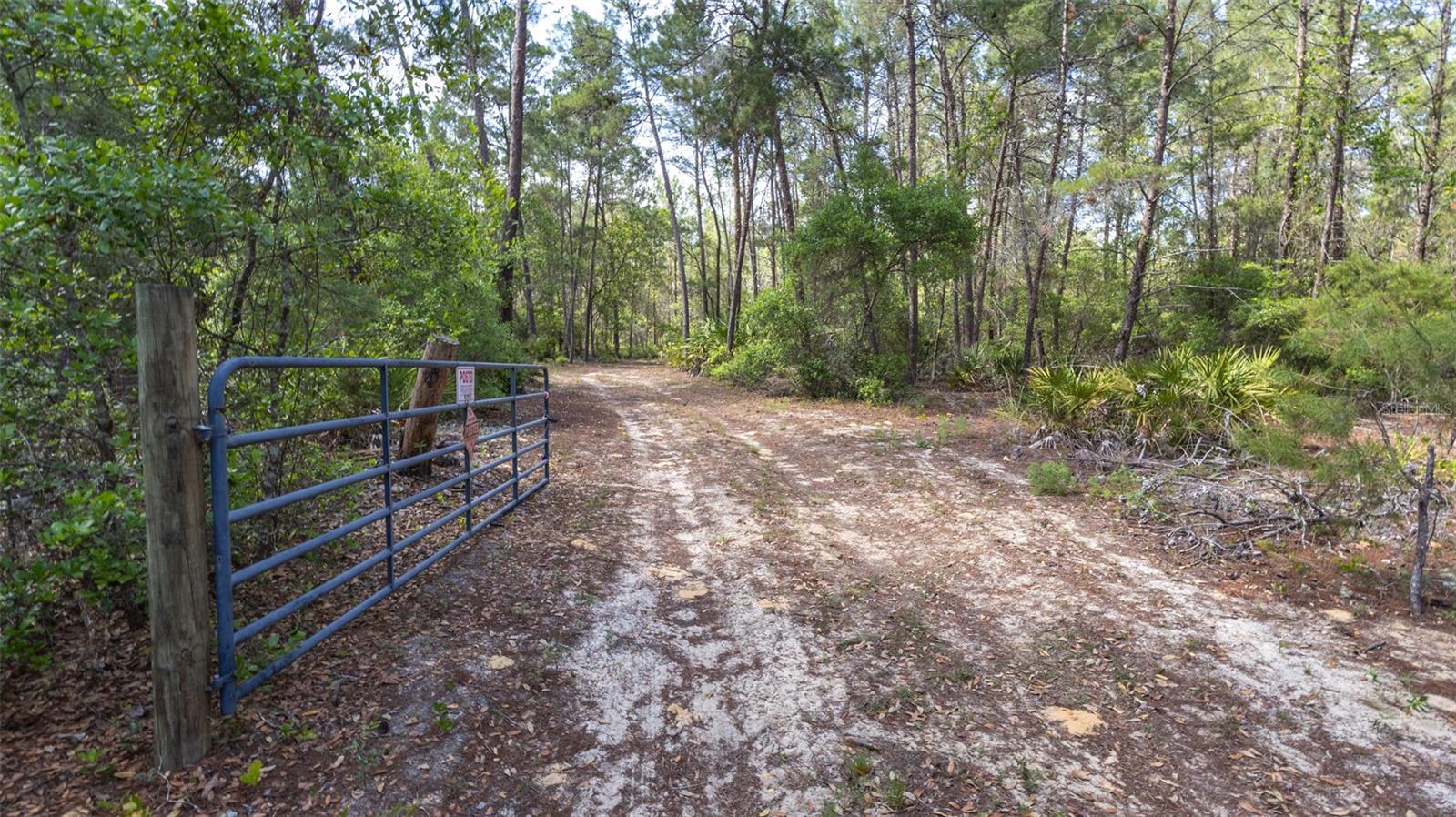 5276 ORGANIC. (POLE BARN) RD, MELROSE, FL — photo 22