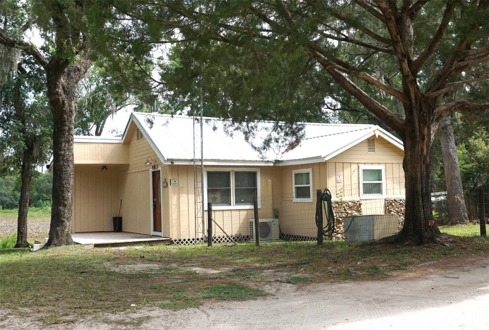 5470 NE 165TH TERRACE RD, SILVER SPRINGS, FL