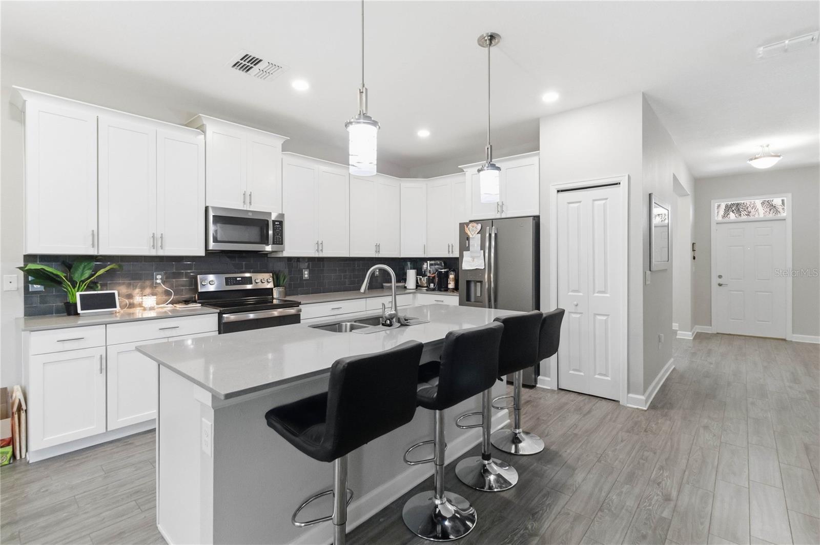 472 BRUNSWICK DR, DAVENPORT, FL — photo 9