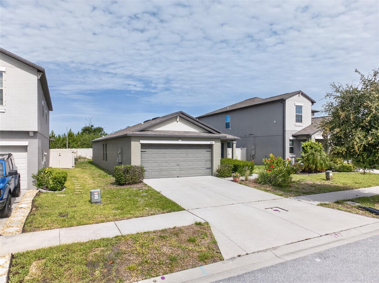 3915 GAINER SPRINGS AVE, NEW PORT RICHEY, FL — photo 3